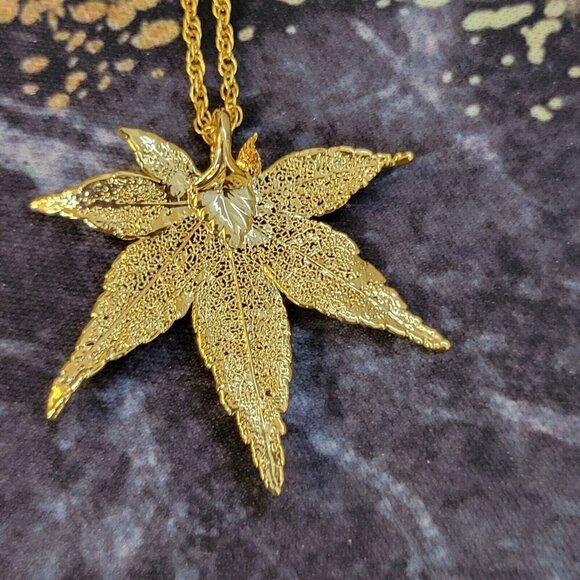 24K Gold Plated Dipped Japanese Maple Real Leaf Necklace Nature Country Jewelry - Picture 1 of 9